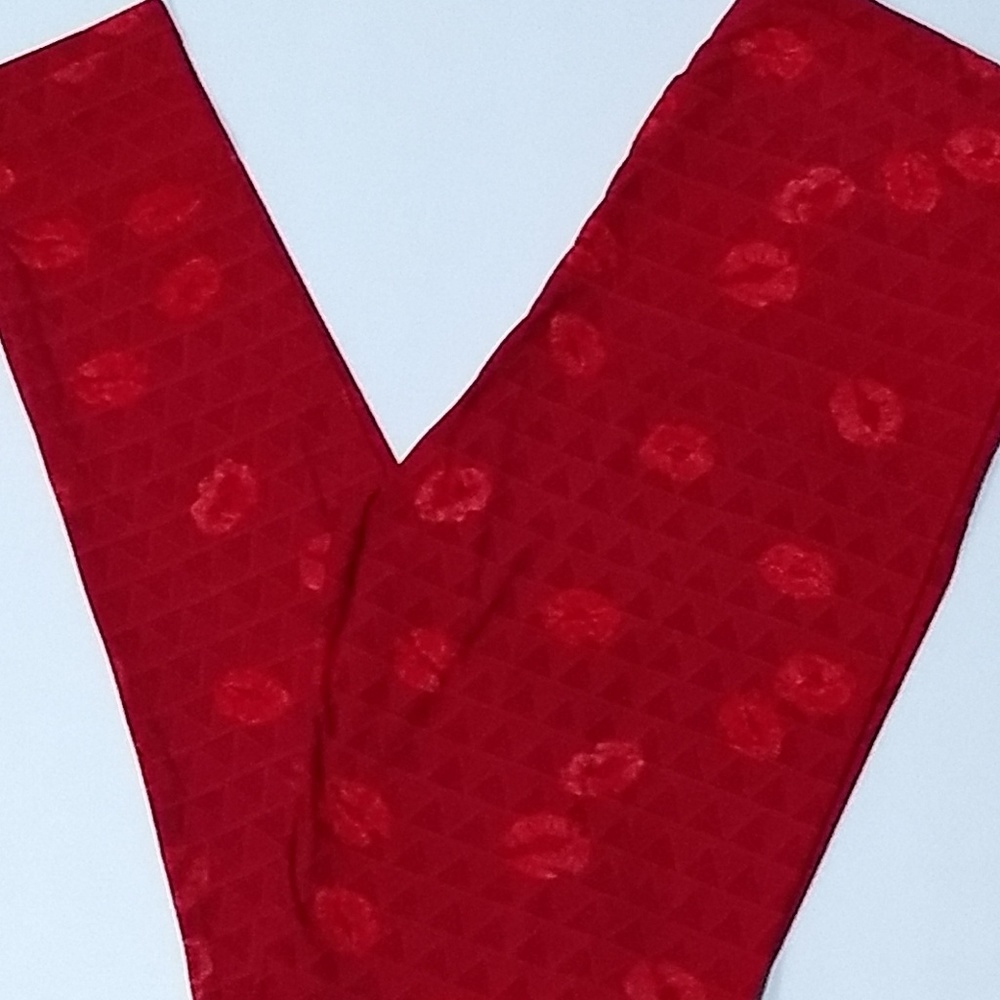 Pick 2 PAIR for $35  LuLaRoe Valentine's Leggings